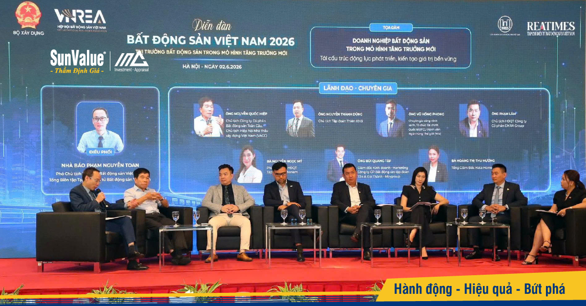 Thảo luận tại tọa đàm