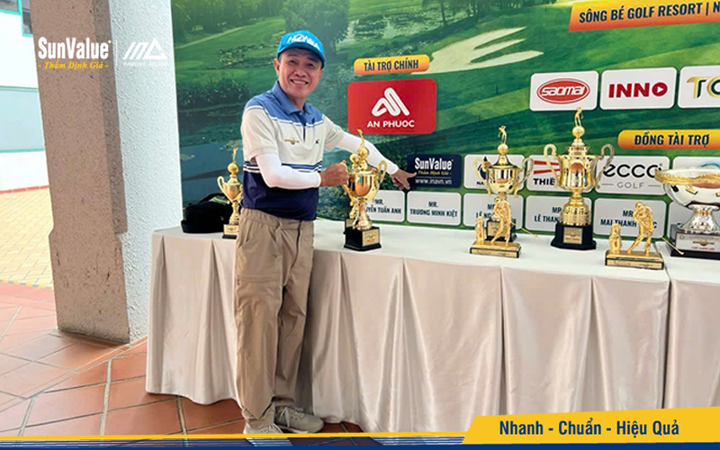 Đại diện SunValue chia sẻ tại Song Hùng Cup 2025